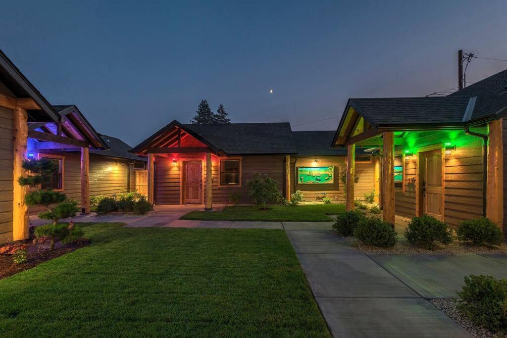 Bear Mountain - Suite 8 Grants Pass Esterno foto
